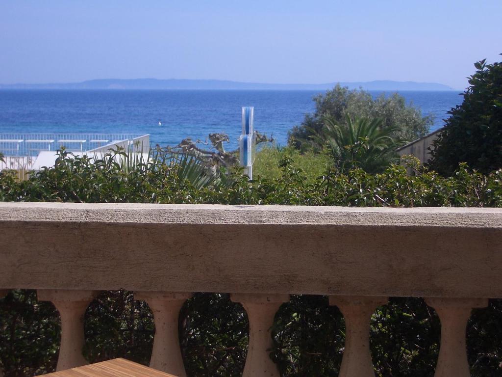 Hotel Beau Soleil 르 라방두 객실 사진